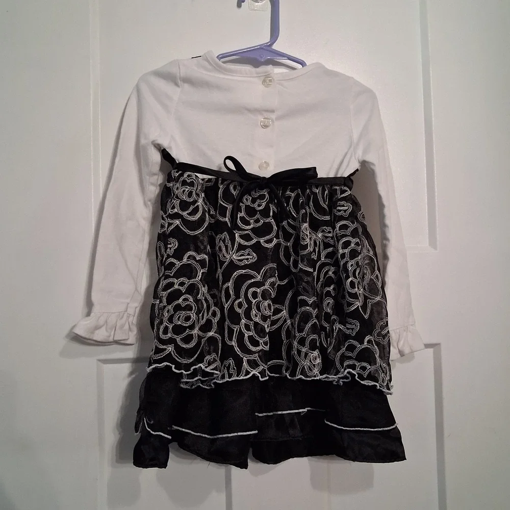 Youngland Toddler Girls 4T Black White Floral Embroidered Dress Long Sleeve Bow